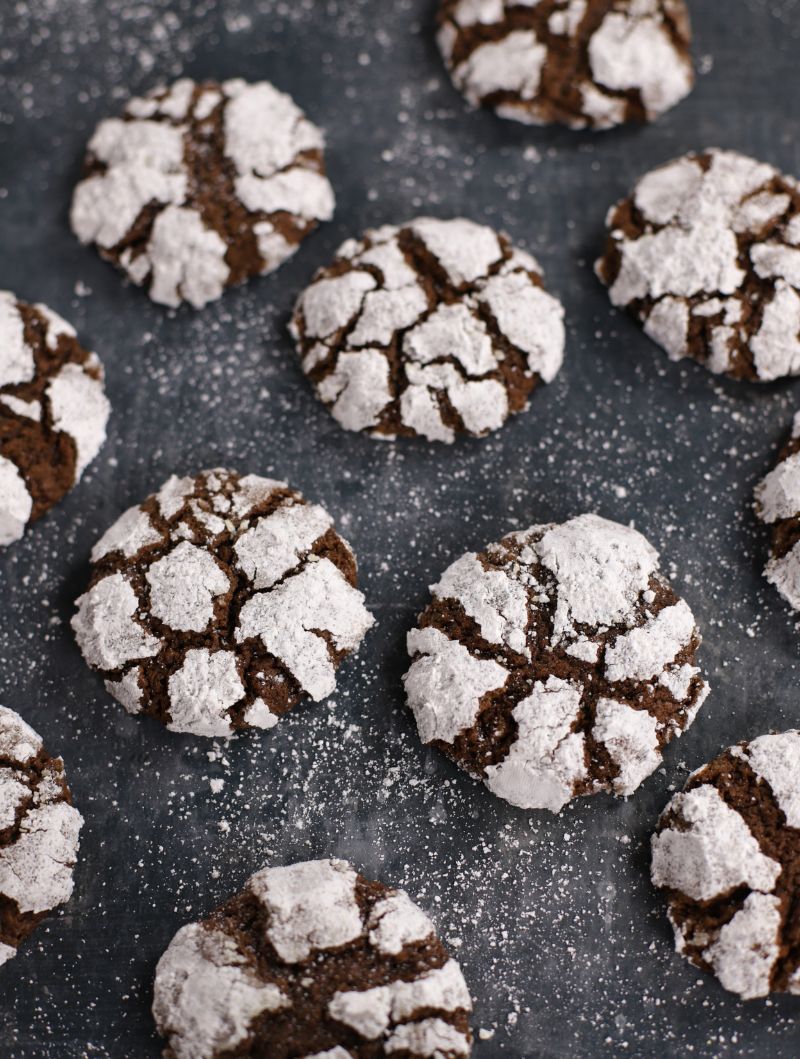 Get Ultra-Fudgy Crinkle Cookies: The Vegetable Oil Secret